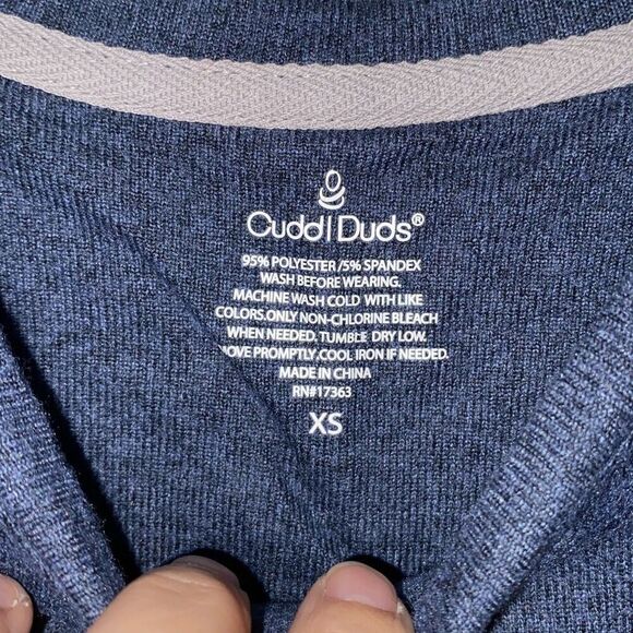 Cuddl Duds Women's Navy Blue Crew Neck High Low Pullover Sleep shirt Size XS NWT - Picture 4 of 9